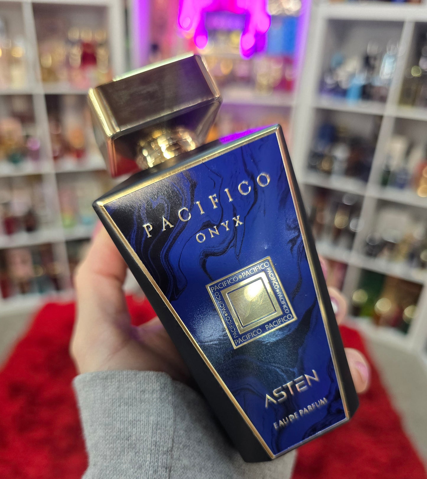 PACIFICO. ONYX
