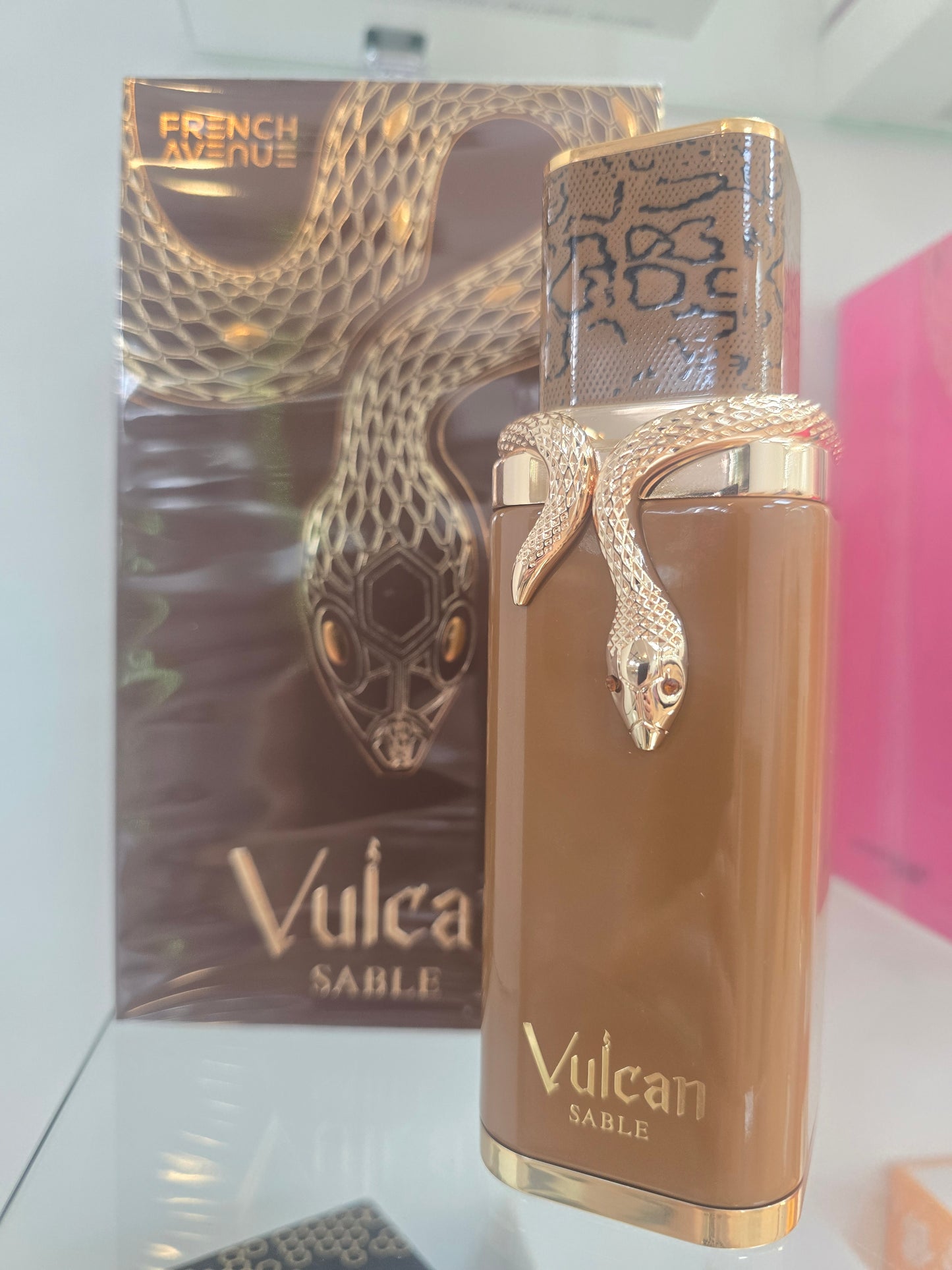 VULCAN SABLE..FRENCH AVENUE