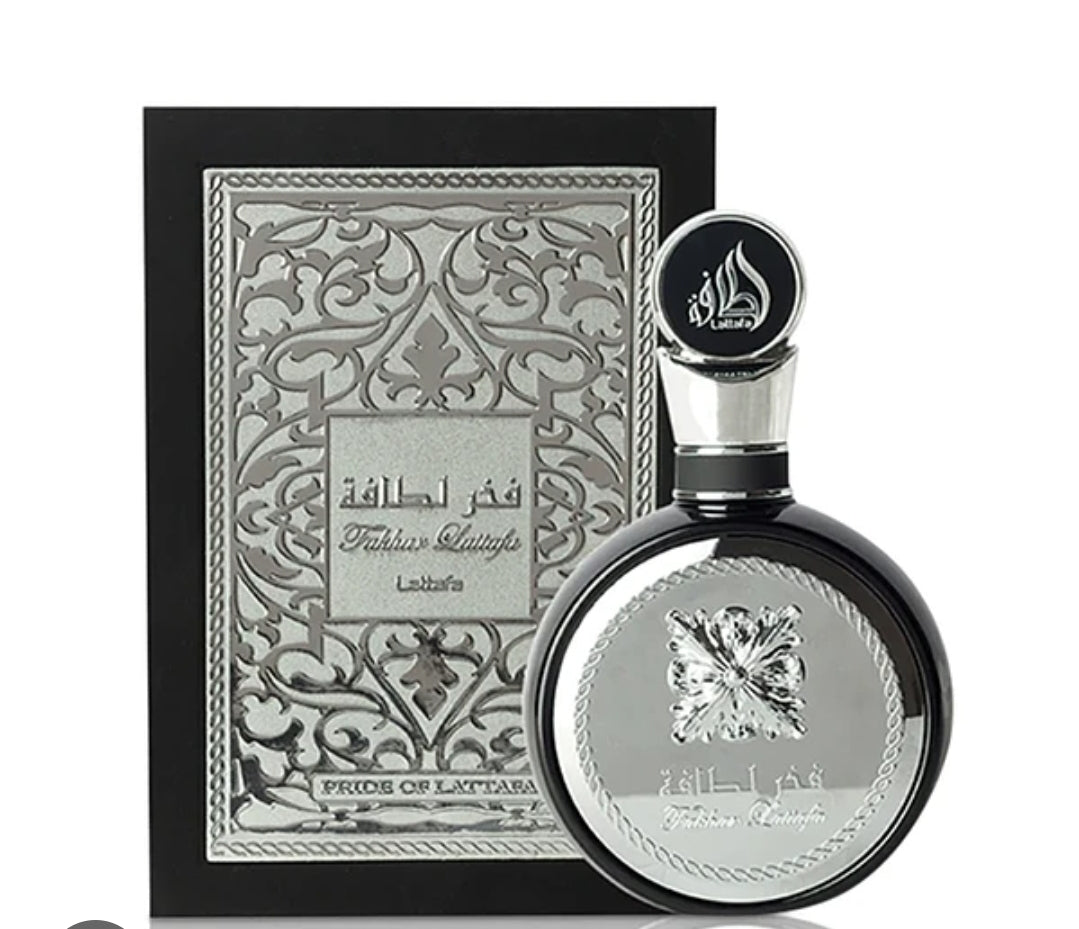 OFERTA LIMITADA....Fakhar Black ( lattafa)💎